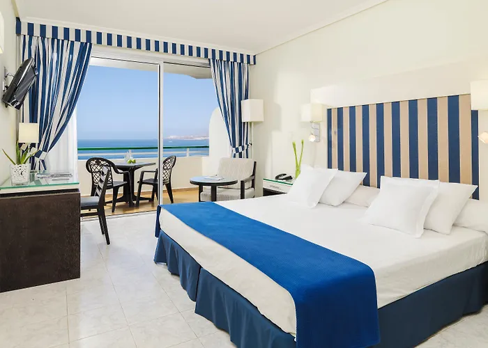 أتش10 لاس بالميراس بلايا ذي لاس أميريكاس