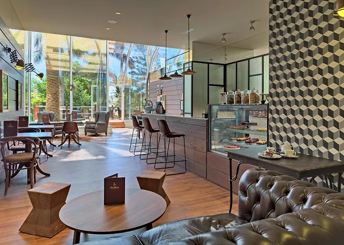 أتش10 لاس بالميراس 4*