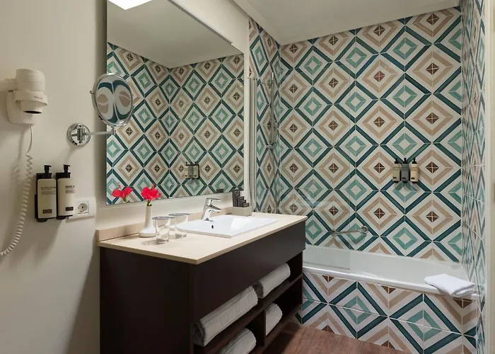 أتش10 لاس بالميراس 4*