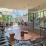 H10 Palmeras Hotel 4*