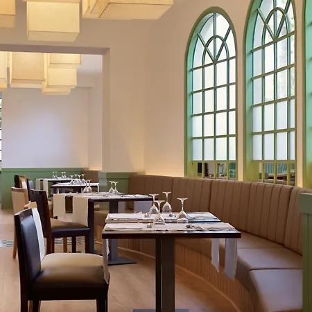 H10 Palmeras Szálloda 4*