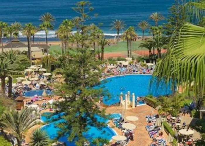 H10 Palmeras Szálloda 4*