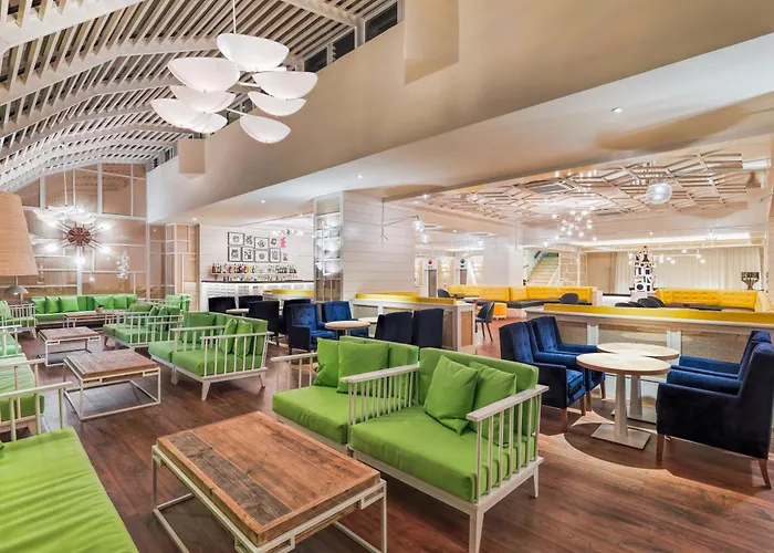 H10 Palmeras Playa de las Américas