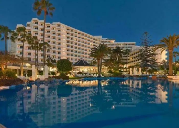 H10拉斯帕尔梅拉斯酒店