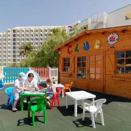 Hotel H10 Palmeras 4*