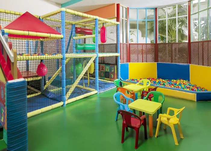 H10 Palmeras 4* Playa de las Americas (Tenerife)